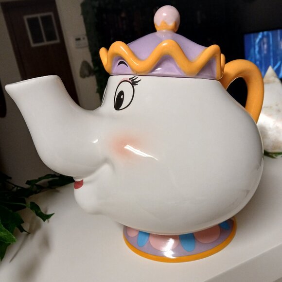 Disney Jewelry - Official Beauty and the Beast Mrs. Potts